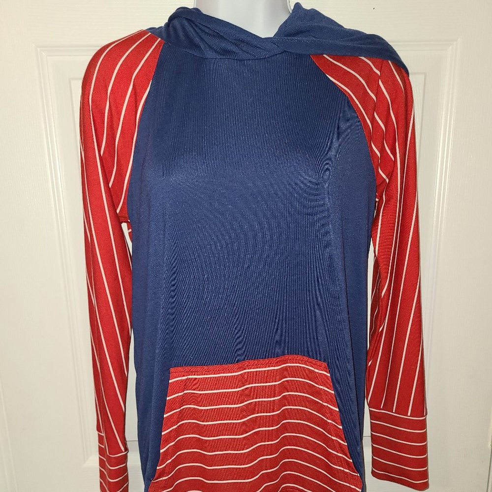 Lularoe Amber Hoodie Red, White & Blue Sz M